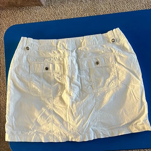 Venezia White Mini Cargo Skirt Resort Wear - Picture 3 of 3